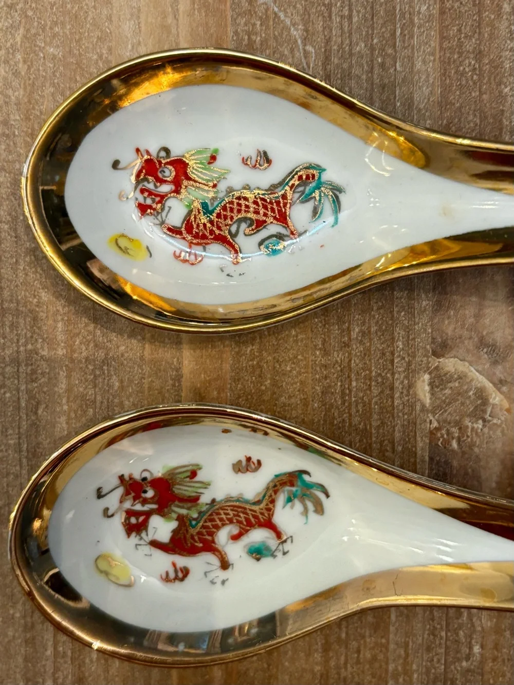 Decorative Golden Dragon Porcelain Hand Painted Spoon Set Gold-Trim White (5)